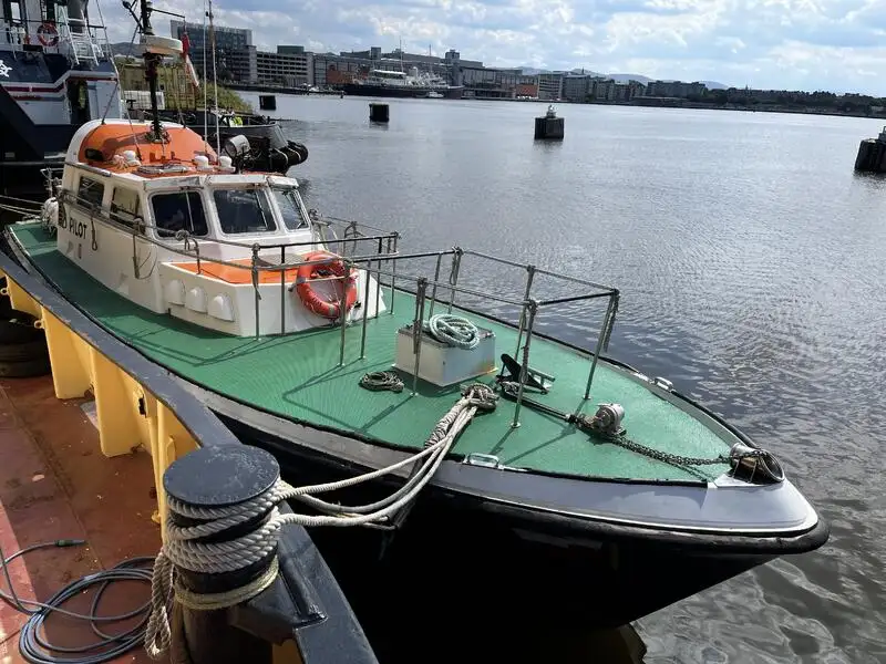 Lotsbåt till salu