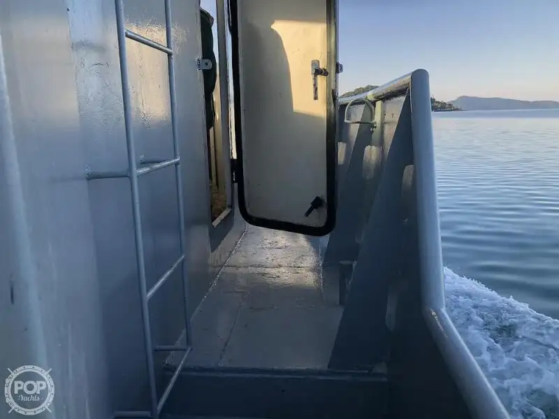 Försörjningsfartyg till salu