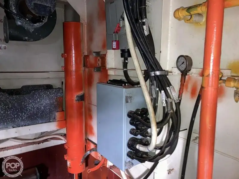 Landstigningsfartyg, tank till salu