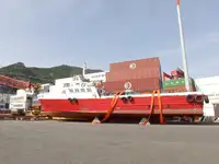Containerskepp till salu