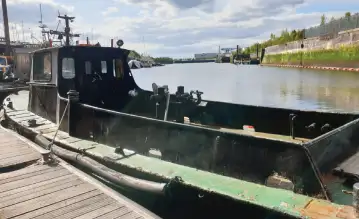 Arbetsbåtar till salu