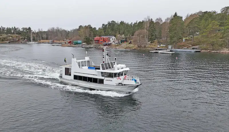 Passagerarfartyg till salu