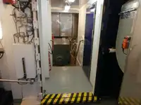 Containerskepp till salu