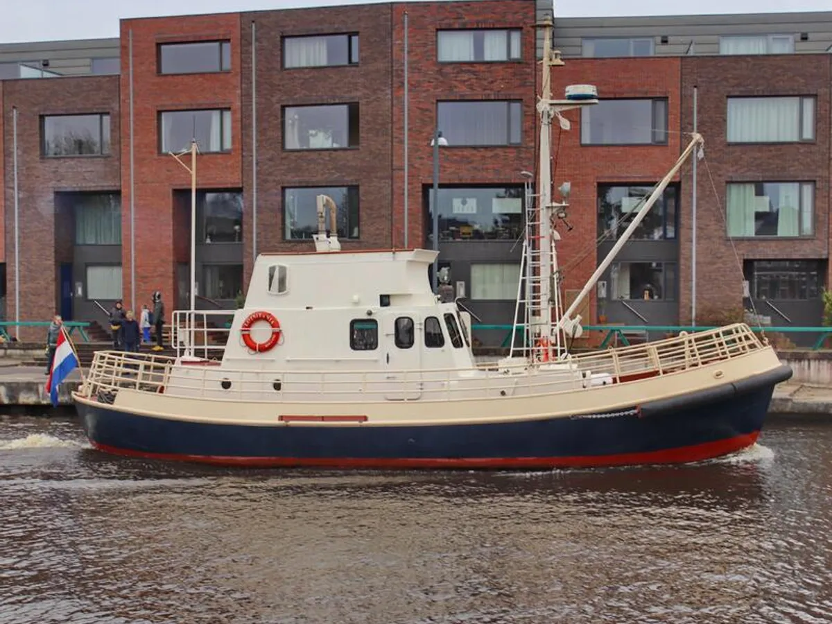 Lotsbåt till salu