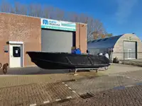 Containerskepp till salu