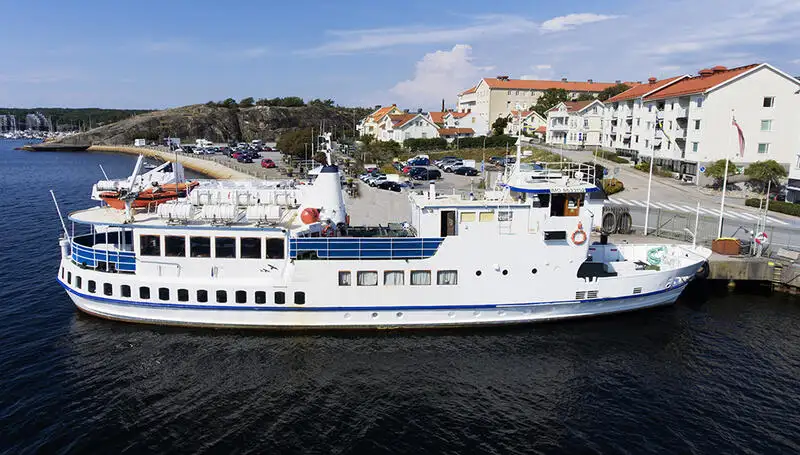 Passagerarfartyg till salu