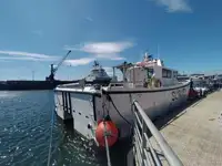 Besättningsbåt till salu