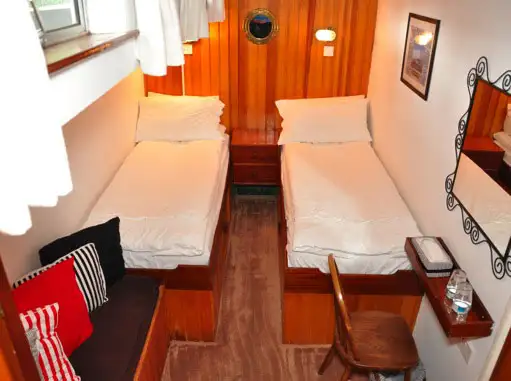 Flytande hotell till salu