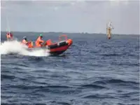 Räddningsfartyg till salu