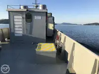 Försörjningsfartyg till salu