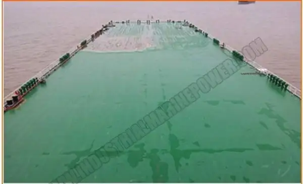 Pråm till salu