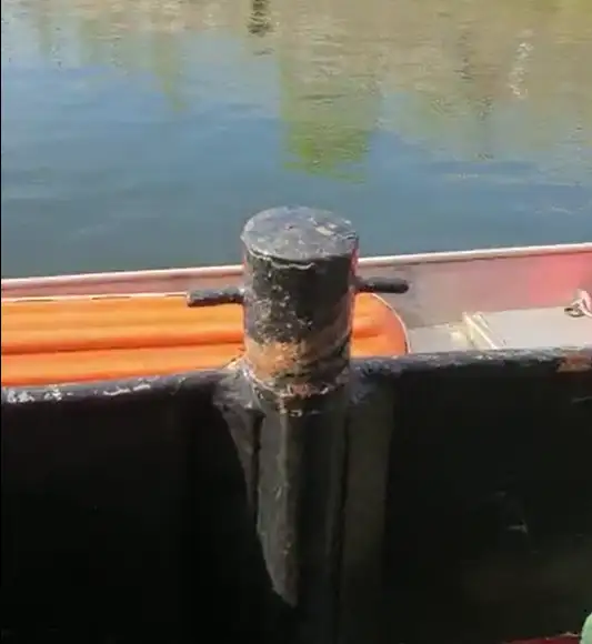 Arbetsbåtar till salu