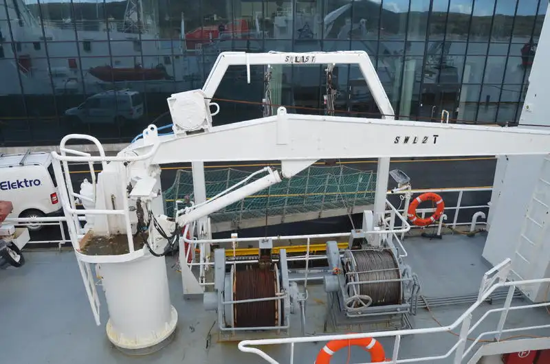 Containerskepp till salu