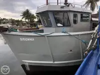 Försörjningsfartyg till salu