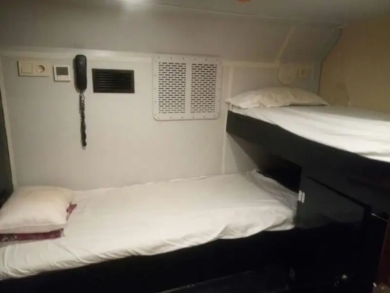 Besättningsbåt till salu
