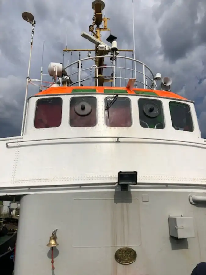 Bogserbåt till salu