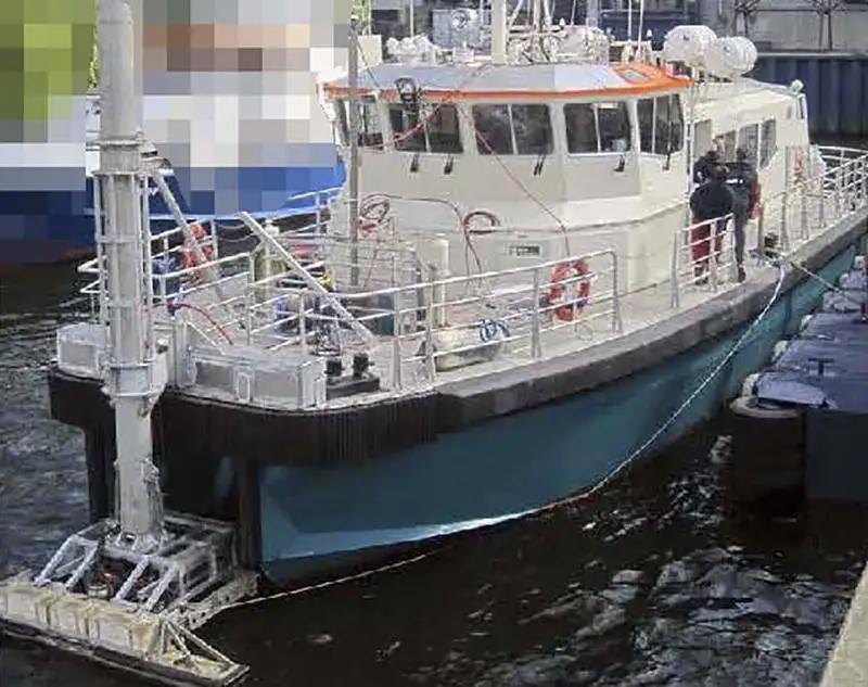 Besättningsbåt till salu