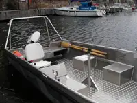 Pråm till salu