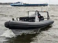 Containerskepp till salu