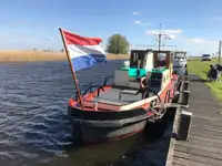 Bogserbåt till salu