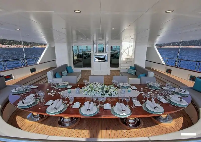 Yacht till salu