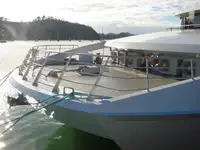 Katamaran till salu