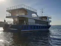 Ubåt till salu