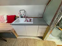 Räddningsbåt till salu