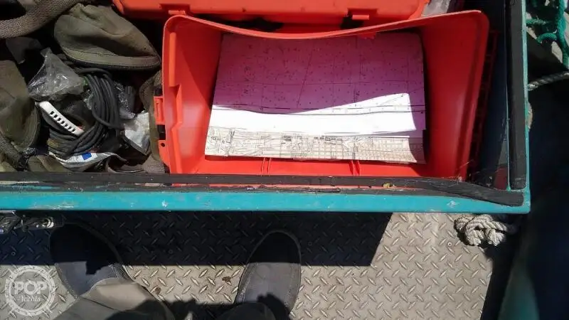 Containerskepp till salu