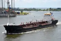 Oil/Chemical tanker till salu
