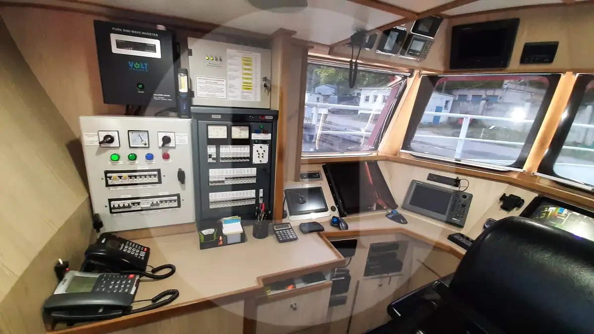 Levande fisktransportfartyg till salu