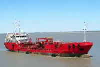 Oil/Chemical tanker till salu