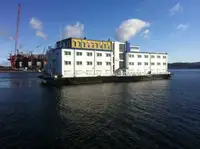 Flytande hotell till salu