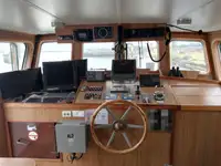 Undersökningsfartyg till salu