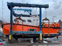 Wind farm service vessel till salu