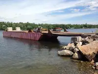 Pråm till salu