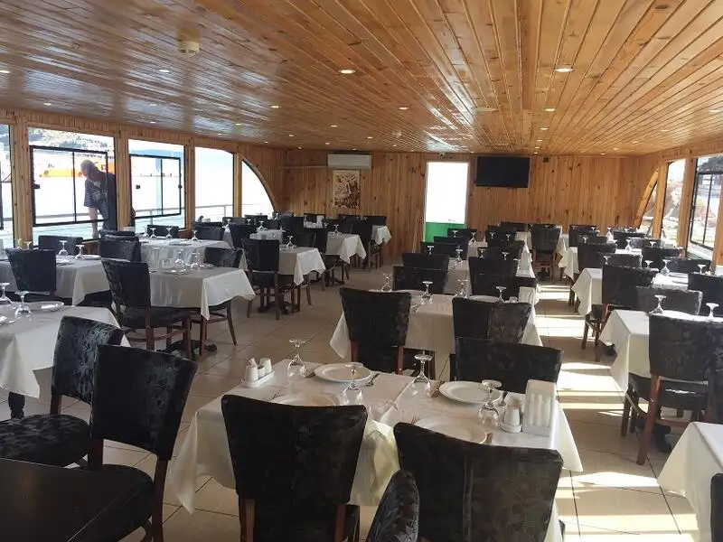 Restaurangfartyg till salu