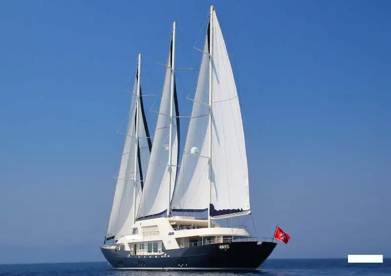 Yacht till salu