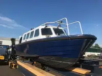 Undersökningsfartyg till salu