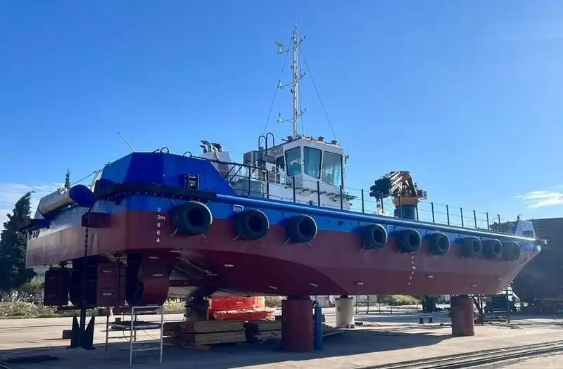Containerskepp till salu