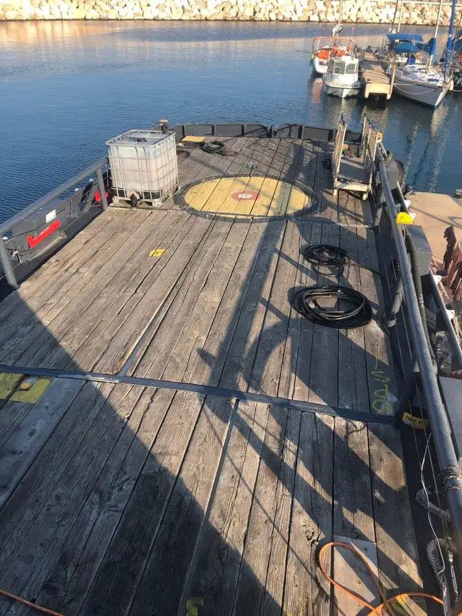 Containerskepp till salu