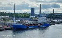 Olje-/kemikalietanker till salu