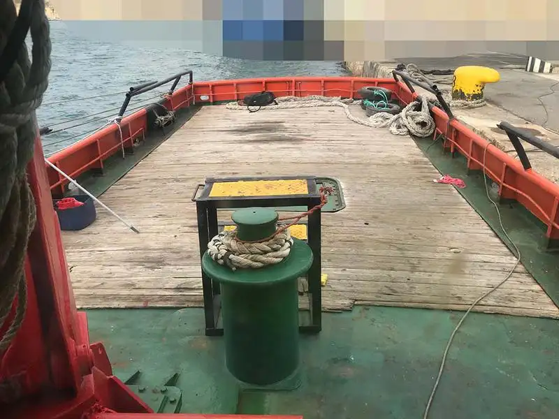 Arbetsbåtar till salu