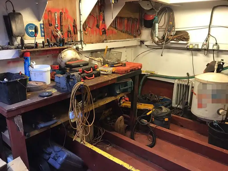Dredgefartyg till salu