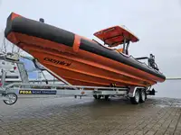 Containerskepp till salu