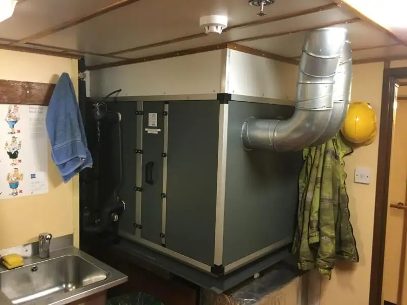Snabbförsörjningsfartyg (FSV) till salu