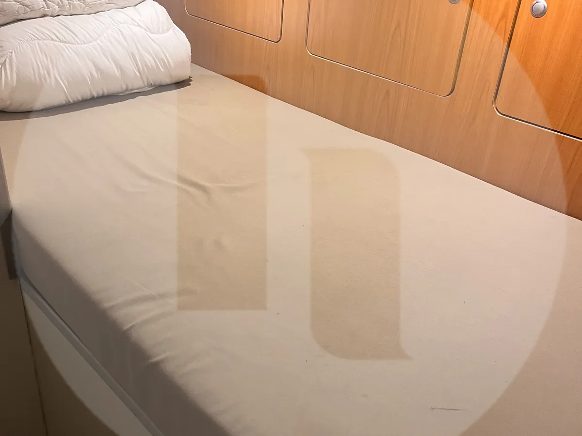 Undersökningsfartyg till salu