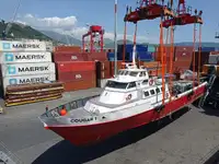 Containerskepp till salu