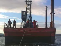 Pråm till salu