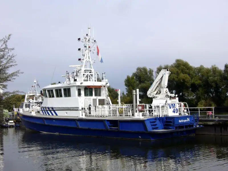 Undersökningsfartyg till salu